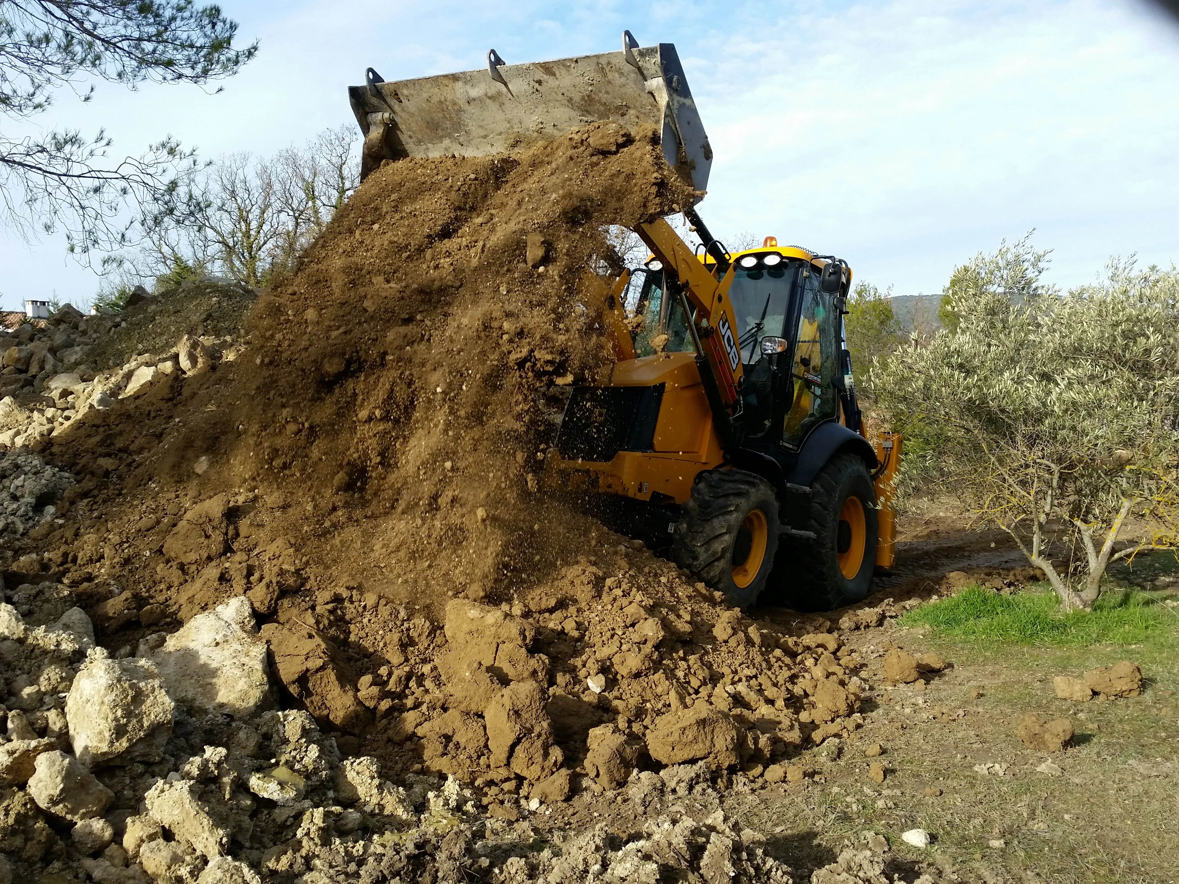 Engins de chantier Colomo